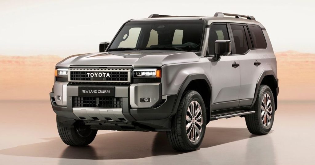 Автоновини: Toyota Land Cruiser 250 готують до оновлення