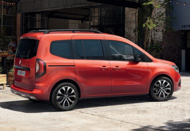 Автоновини: Renault Kangoo отримав батарею 52 кВт-год і запас ходу до 354 км