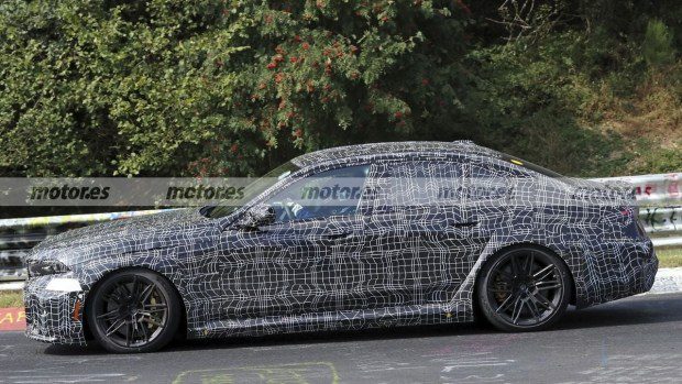 Автоновини: BMW M5 2027 отримає дизайн Neue Klasse і новий салон