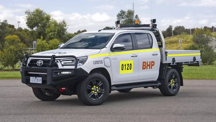 toyota-hilux-bev-prototype-bhp-1-copy-2048×1151-1-758×426