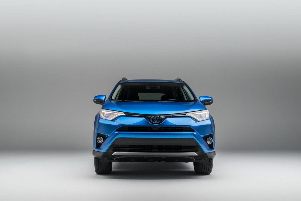 Toyota RAV4 2017 характеристики: детальний огляд популярного кросовера
