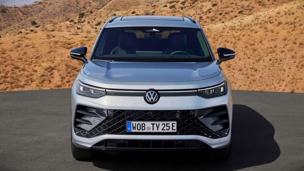 Представлено оновлений Volkswagen Tiguan 2025 року
