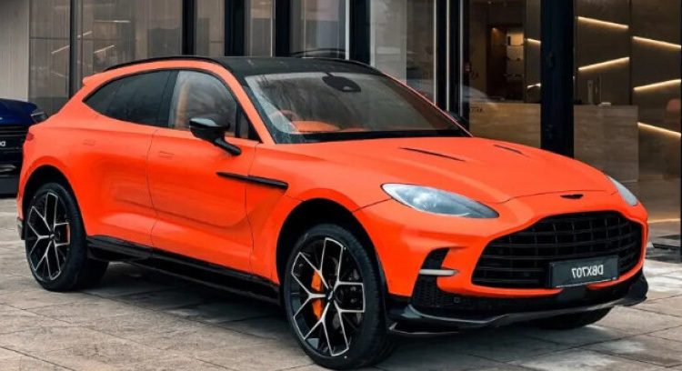 В Україні помітили новий Aston Martin DBX707 за 12,6 мільйона