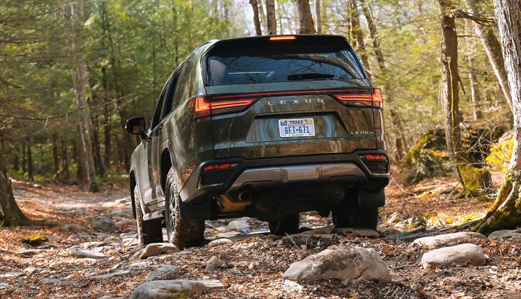 2025 lexus lx700h overtrail review (1)