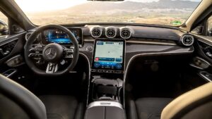 Mercedes-Benz готує новий двигун для моделі AMG C43 та C63