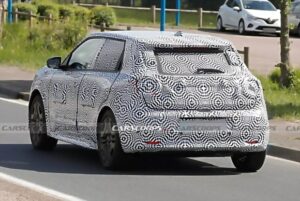В Європі помічено перший прототип електричного Nissan Micra
