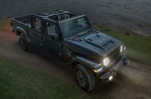 Jeep Gladiator отримав брутальну спецверсію Dark Sky