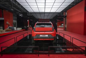 Компанії Fiat і Kartell створили стильний концепт Grande Panda