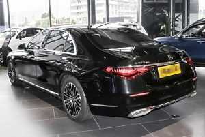 Mercedes представив флагманський гібрид S-Class PHEV 2026