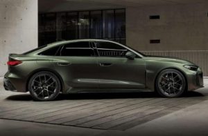 Гібрид від Audi: перші фото нового RS5 підірвали автоновини