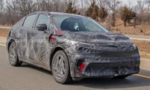 Mitsubishi готує секретний електрокросовер на базі Nissan Leaf