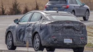 Mitsubishi готує секретний електрокросовер на базі Nissan Leaf